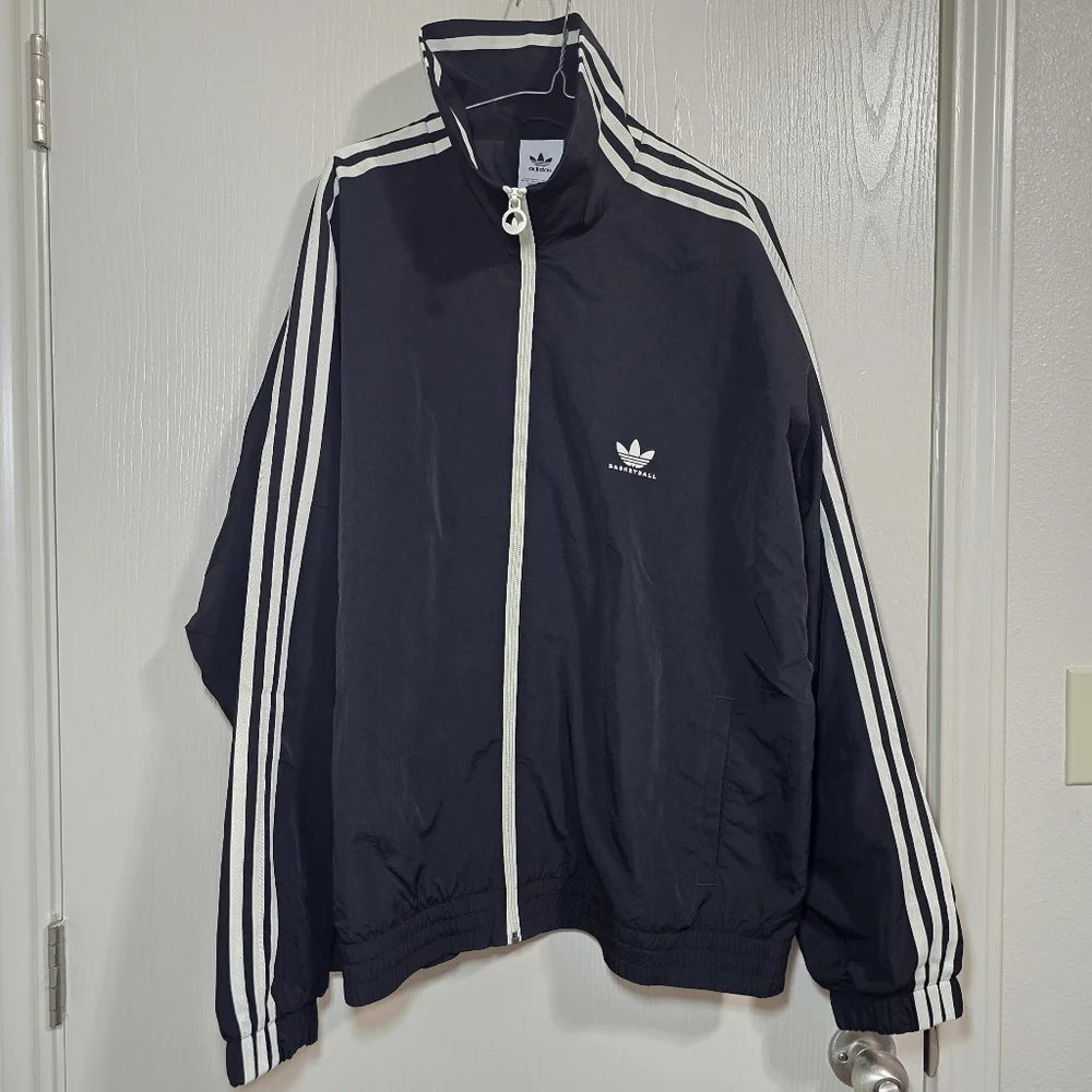adidas Originals‎ Basketball Shell Track Jacket JD5197 – Black / Ivory  Sz L New